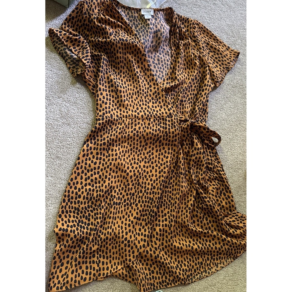 J Crew Wrap Midi Dress Size 6 With Short Sleeves‎ & Tie Waist Animal Print